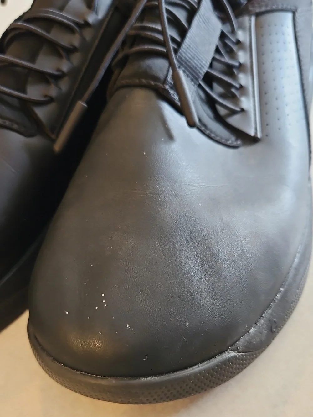 Clove  Black Men's Nursing Shoes
